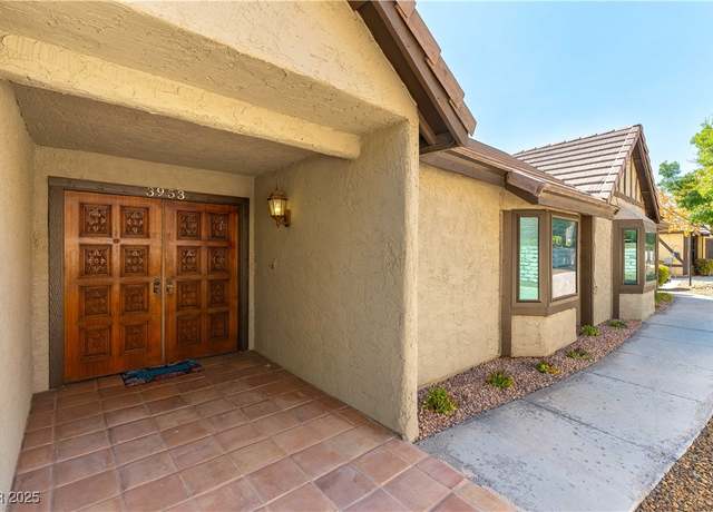 Property at 3953 Landsdown Pl, Las Vegas, NV 89121, 3 beds, 2.5 baths