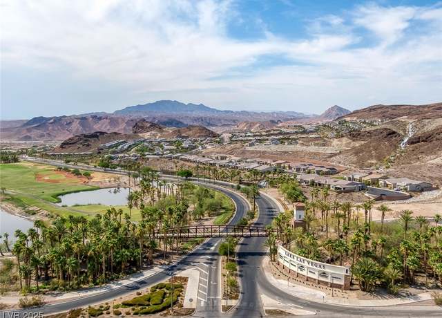Property at 33 Rue Mediterra Dr, Henderson, NV 89011