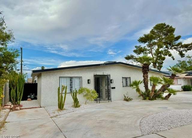 Property at 3037 Holly Hill Ave, Las Vegas, NV 89104, 5 beds, 2 baths