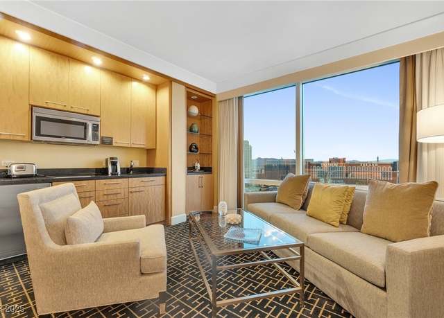 Property at 2000 N Fashion Show Dr #4028, Las Vegas, NV 89109, 1 bath