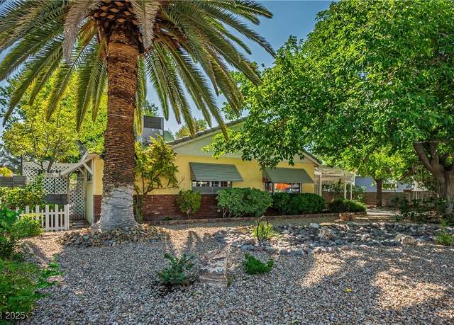 Property at 1115 Melville Dr, Las Vegas, NV 89102, 3 beds, 1.5 baths