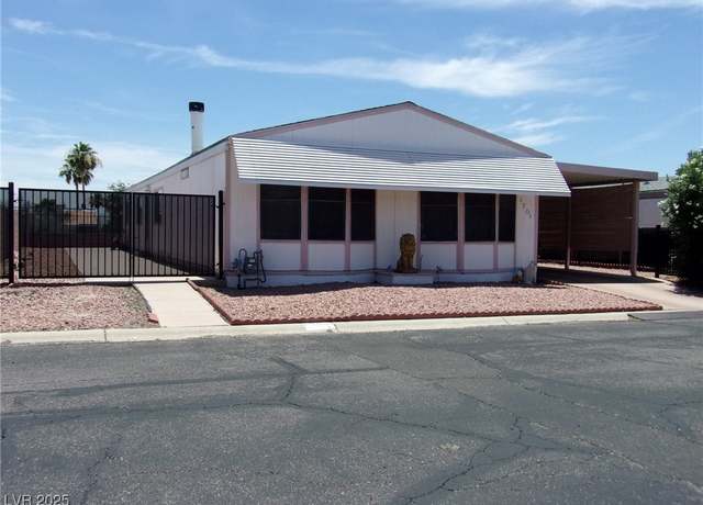 Property at 1701 Esquina St, Laughlin, NV 89029, 3 beds, 2 baths