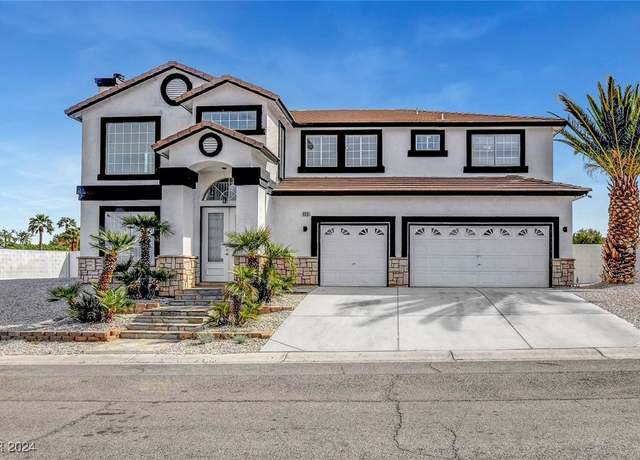 Property at 6315 N El Capitan Way, Las Vegas, NV 89149, 5 beds, 4 baths