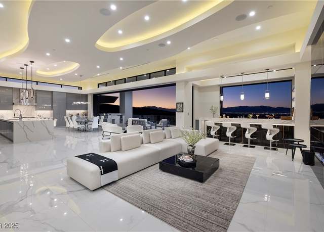 Property at 667 Solitude Rock Ct, Henderson, NV 89012, 5 beds, 6 baths