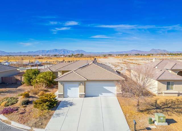 Property at 748 Ishani Ridge Ct, Pahrump, NV 89048, 3 beds, 2.5 baths