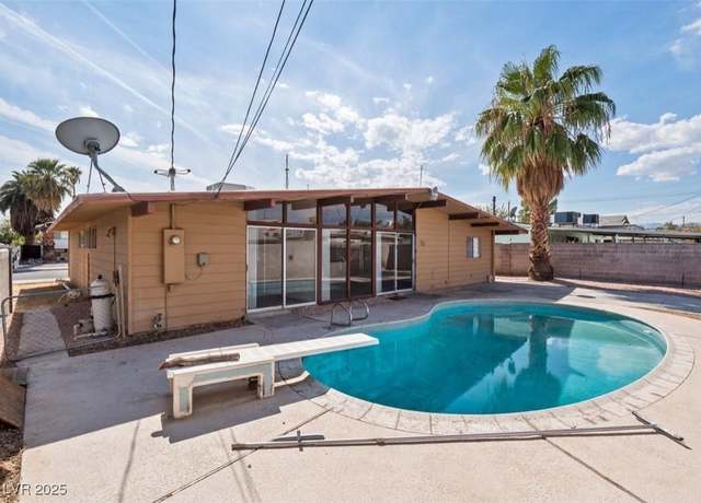 Property at 6112 Fairwood Cir, Las Vegas, NV 89107, 4 beds, 2 baths