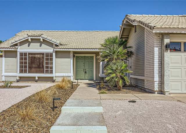 Property at 335 Simon Bolivar Dr, Henderson, NV 89014, 3 beds, 2 baths