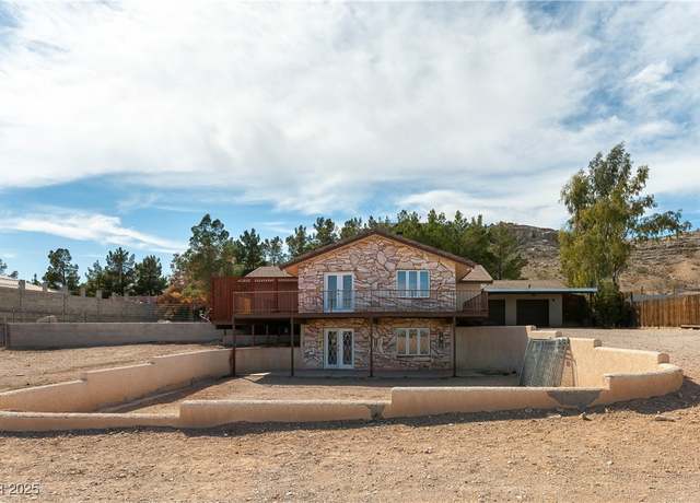 Property at 9865 Penny Ln, Las Vegas, NV 89178, 3 beds, 3.5 baths