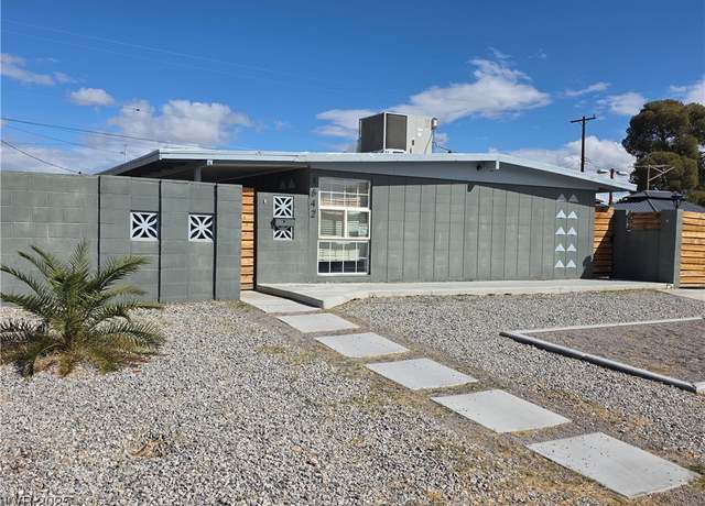 Property at 1642 Palma Vista Ave, Las Vegas, NV 89169, 4 beds, 2 baths