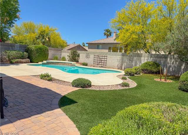 Property at 1564 Silver Knoll Ave, Las Vegas, NV 89123, 3 beds, 2.5 baths