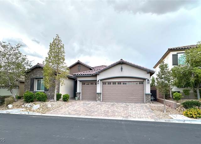 Property at 10719 Hammett Park Ave, Las Vegas, NV 89166, 4 beds, 3 baths