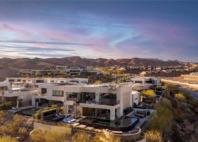 Property at 32 Highland Cove Ln, Henderson, NV 89011, 3 beds, 4 baths