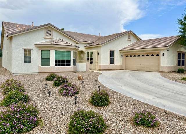 Property at 5422 Nestled Moon Ct, Las Vegas, NV 89131, 5 beds, 2.5 baths