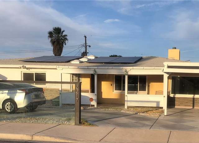 Property at 2217 Santa Ynez Dr, Las Vegas, NV 89104, 5 beds, 3 baths