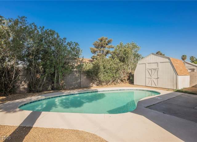Property at 10 Yew Ave, Las Vegas, NV 89110, 2 beds, 1.5 baths