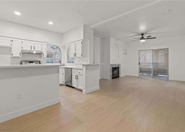 Property at 2251 Wigwam Pkwy #2116, Henderson, NV 89074, 2 beds, 2 baths