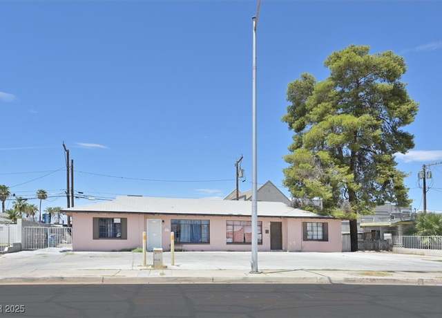 Property at 1808 Weldon Pl, Las Vegas, NV 89104, 4 beds, 3 baths