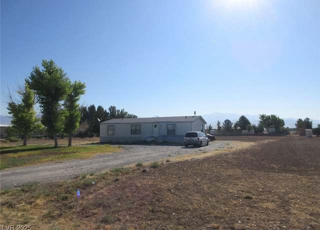 Property at 551 Cynthia St, Pahrump, NV 89048, 3 beds, 2 baths