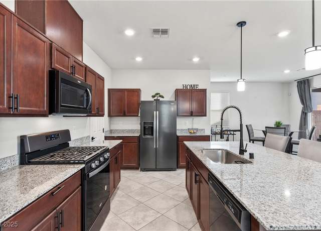 Property at 6957 Antequera St, Las Vegas, NV 89149, 3 beds, 2.5 baths