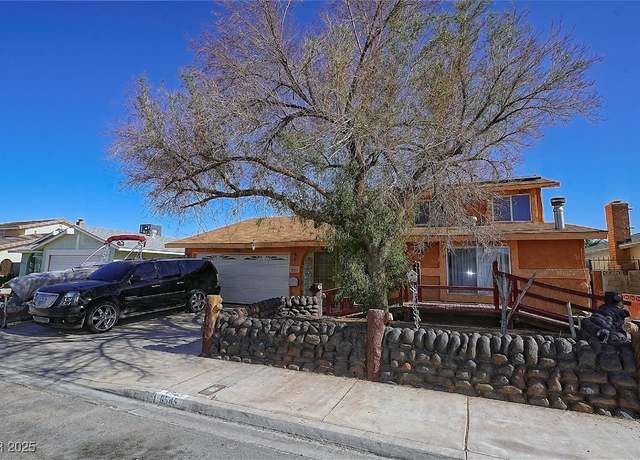 Property at 6545 Baywood Ave, Las Vegas, NV 89103, 3 beds, 2.5 baths