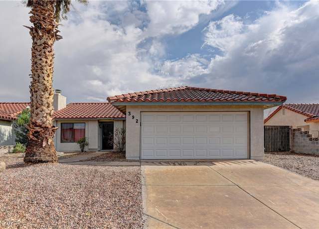 Property at 392 Dooley Dr, Henderson, NV 89015, 2 beds, 2 baths