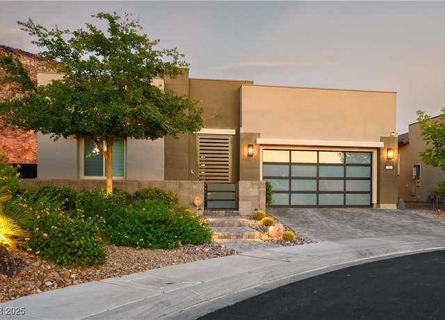 Property at 2008 Alto Vista Dr, Henderson, NV 89052, 3 beds, 2.5 baths
