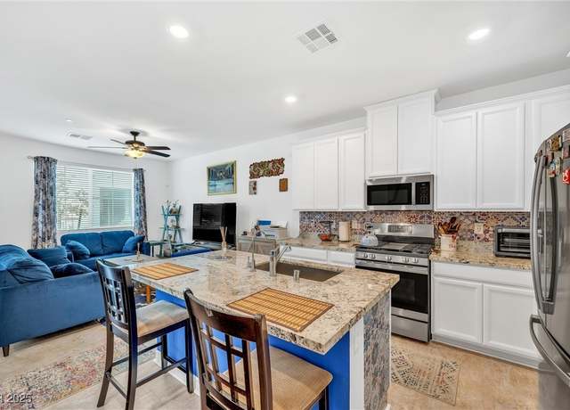 Property at 7364 N Decatur Blvd #4, Las Vegas, NV 89131, 2 beds, 2.5 baths