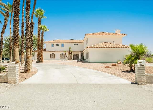 Property at 2920 El Camino Rd, Las Vegas, NV 89146, 7 beds, 4.5 baths