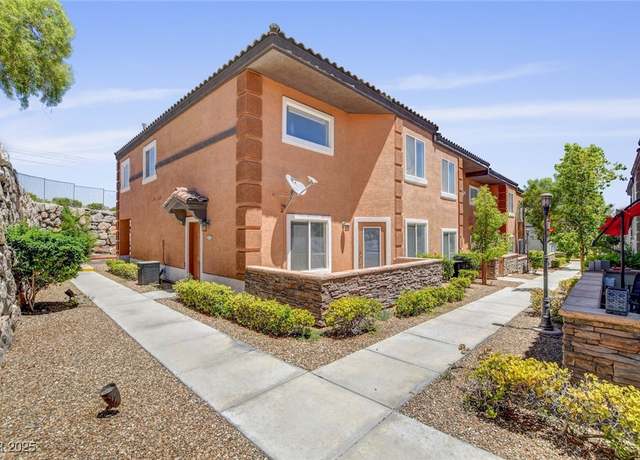 Property at 10563 Hedge View Ave, Las Vegas, NV 89129, 3 beds, 2.5 baths