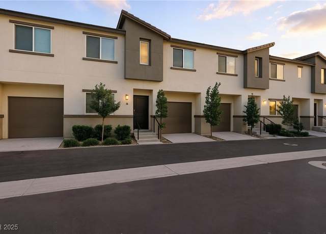 Property at 2813 Tahiti Grape Way #2, Las Vegas, NV 89183, 3 beds, 2 baths