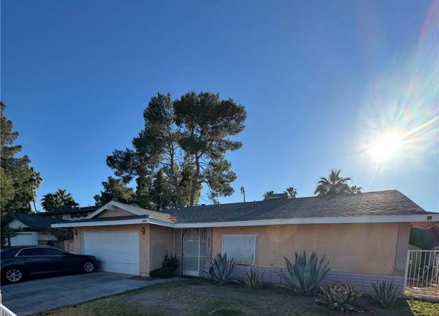 Property at 5049 Spring Oak St, Las Vegas, NV 89120, 5 beds, 3.5 baths
