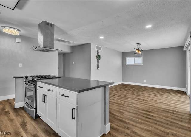 Property at 1700 Ferrell St, Las Vegas, NV 89106, 3 beds, 2 baths