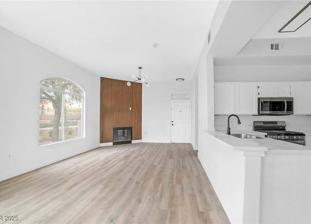 Property at 700 Carnegie St #3913, Henderson, NV 89052, 2 beds, 2 baths