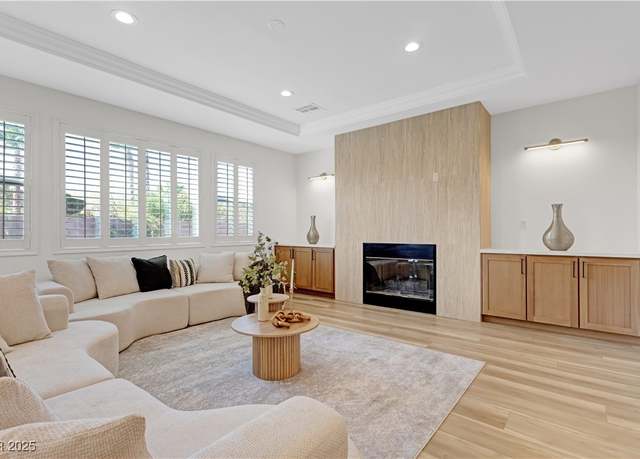 Property at 4493 Rometta Ave, Las Vegas, NV 89141, 3 beds, 2.5 baths