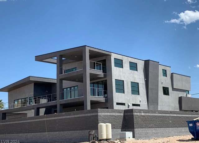 Property at 2839 Edgemont Dr, Henderson, NV 89074, 6 beds, 6.5 baths