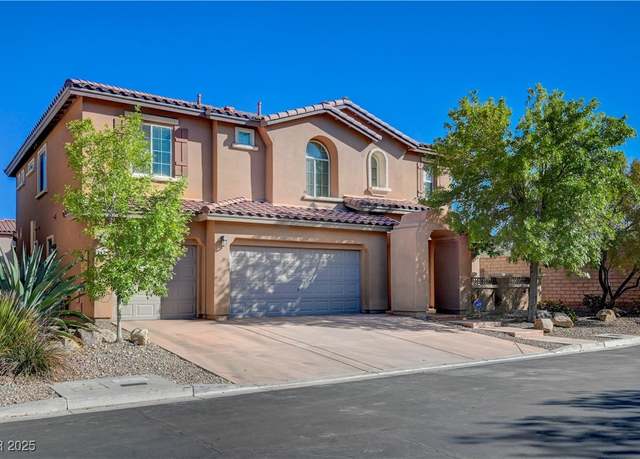 Property at 960 White Feather Ln, Las Vegas, NV 89138, 5 beds, 4 baths