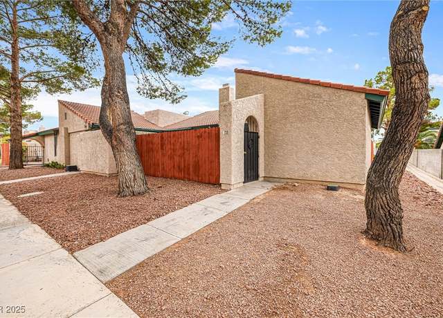 Property at 739 Heritage Vista Ave, Henderson, NV 89015, 2 beds, 1 bath