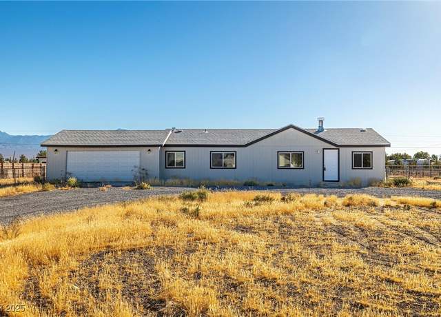 Property at 1621 Windy Ln, Pahrump, NV 89048, 3 beds, 2 baths