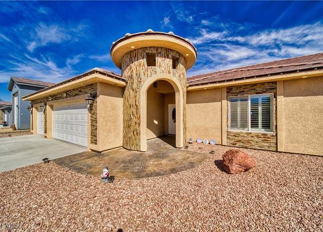 Property at 5120 E Chasemoor St, Pahrump, NV 89061, 3 beds, 3 baths