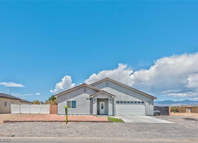Property at 210 Happy Canyon Rd, Pahrump, NV 89048, 2 beds, 2 baths
