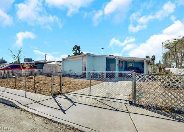 Property at 2621 E Tonopah Ave, North Las Vegas, NV 89030, 3 beds, 2 baths