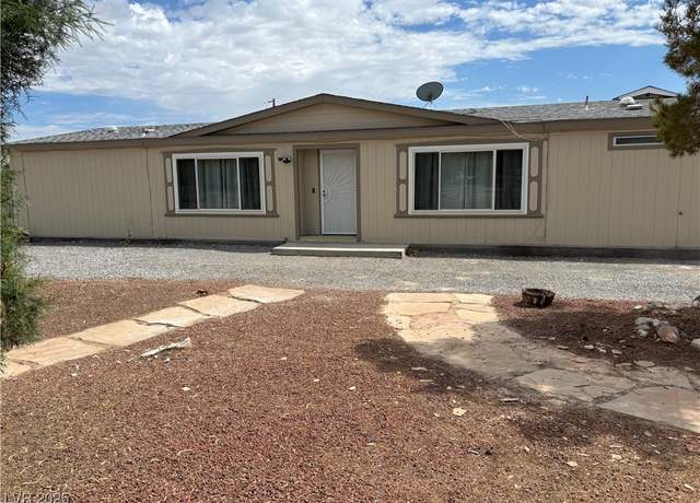 Property at 1371 W Basin Ave, Pahrump, NV 89060, 3 beds, 2 baths
