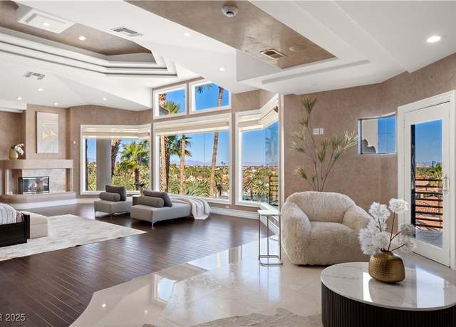 Property at 5020 Spanish Heights Dr, Las Vegas, NV 89148, 6 beds, 6.5 baths