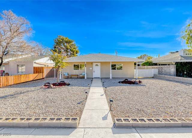 Property at 801 7th St, Boulder City, NV 89005, 2 beds, 1 bath