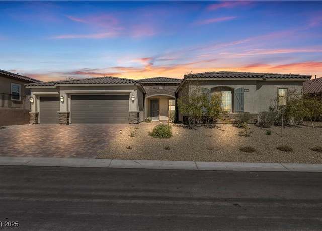 Property at 10062 Mountain Foothills Ave, Las Vegas, NV 89149, 4 beds, 3.5 baths