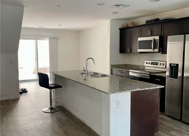 Property at 12186 Scarlet Ember Rd #3, Las Vegas, NV 89183, 3 beds, 2 baths