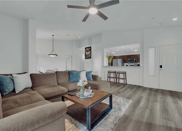 Property at 2325 Windmill Pkwy #1023, Henderson, NV 89074, 2 beds, 1.5 baths