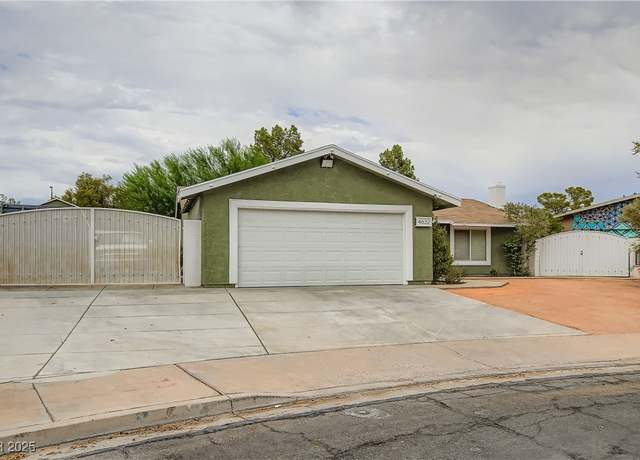 Property at 4632 Shoen Ave, Las Vegas, NV 89110, 4 beds, 2 baths
