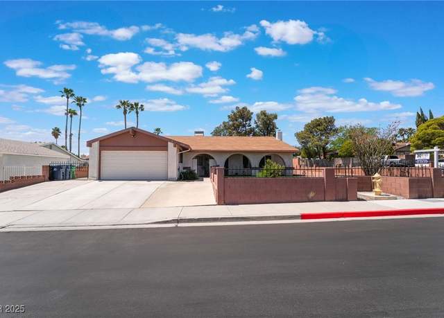 Property at 1534 Irene Dr, Boulder City, NV 89005, 3 beds, 2 baths