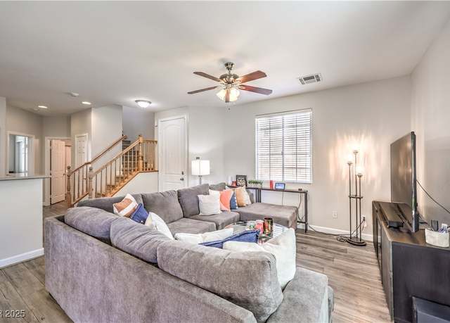 Property at 10636 Colter Bay Ct, Las Vegas, NV 89129, 4 beds, 3 baths